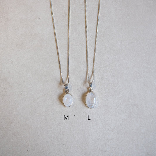 "Selene" M/L Regenbogen-Mondstein | Venezianerkette | Silber