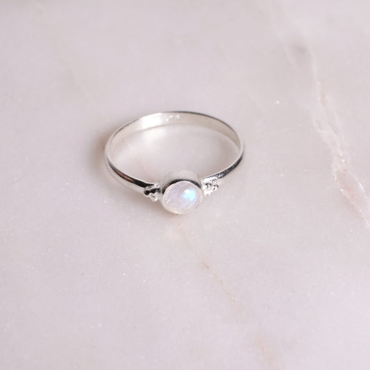 "Dots" Regenbogen-Mondstein | Ring | Silber - Einzelstück Größe 51