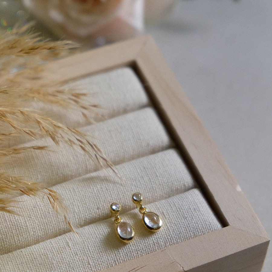 "Selene Luna" Labradorit | Ohrstecker | Gold