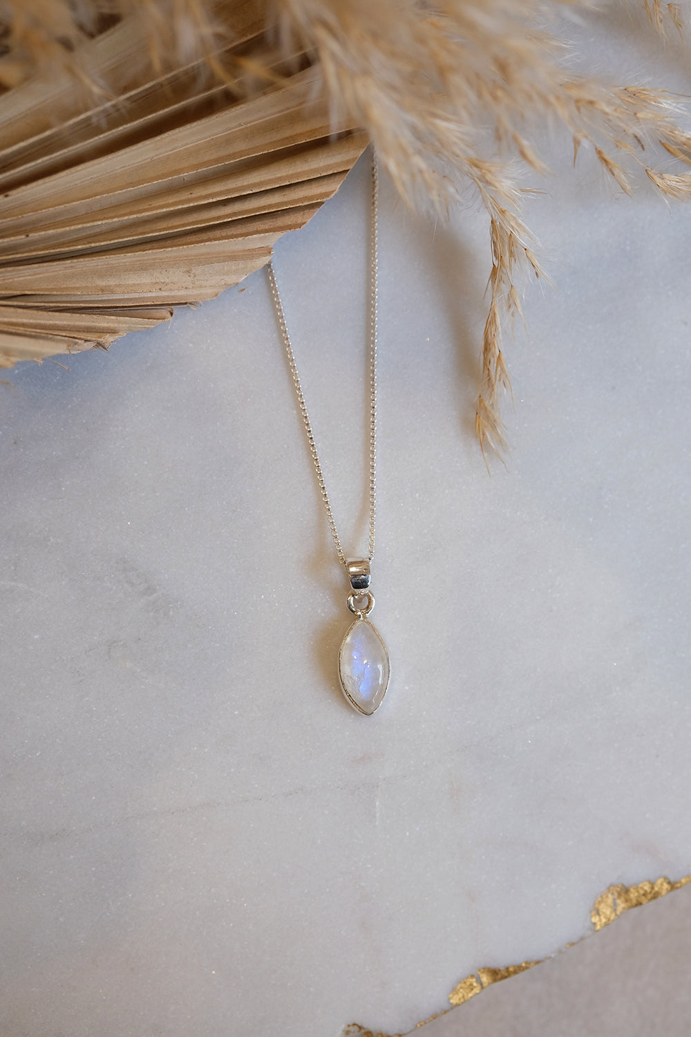 "Soluna" M Regenbogen-Mondstein | Venezianerkette | Silber