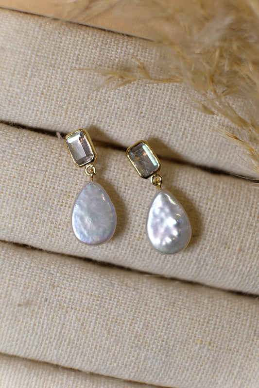 "Celeste Pearl" Labradorit | Ohrstecker | Gold