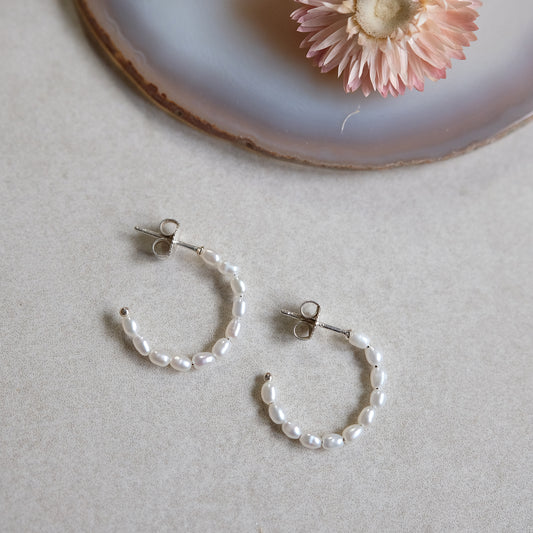 "Lumi Pearl" Süßwasserperlen | Ohrstecker | Silber