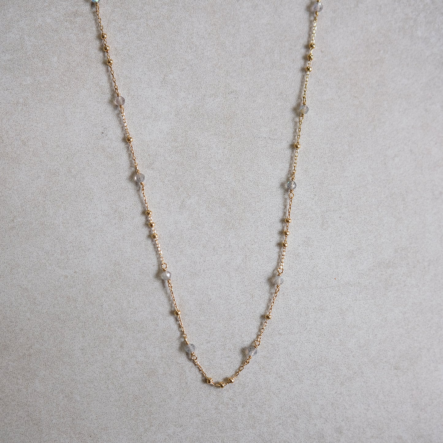 "Luna Whisper" Labradorit | Halskette | Gold