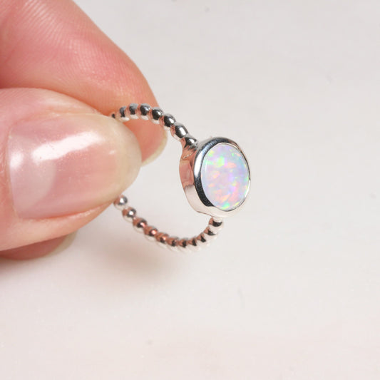 Opal | Kugelring | Silber - Einzelstück Größe 52