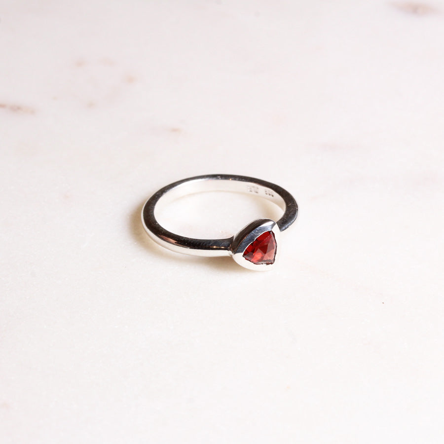 "Eclipse" Granat | Ring | Silber