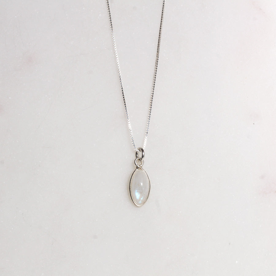 "Soluna" S Regenbogen-Mondstein | Venezianerkette exrafein | Silber