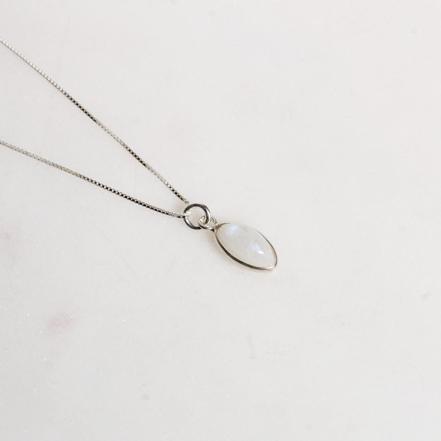 "Soluna" S Regenbogen-Mondstein | Venezianerkette exrafein | Silber