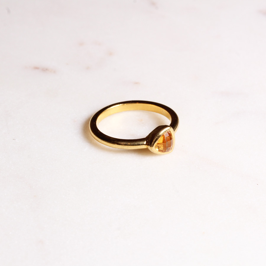 Citrin Ring Triangel Gold