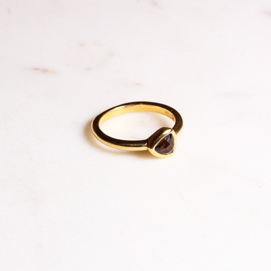 Rauchquarz Ring Triangel Gold