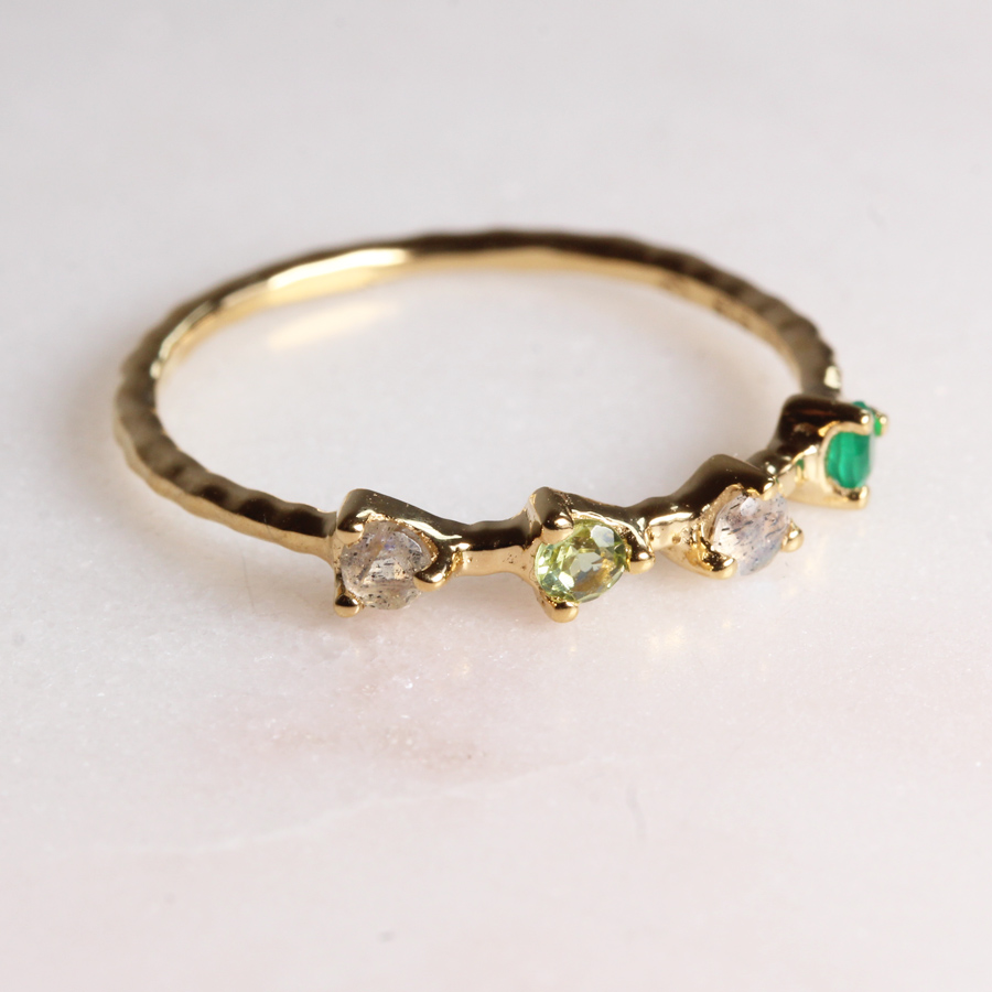Labradorit Olivin Ring Gold