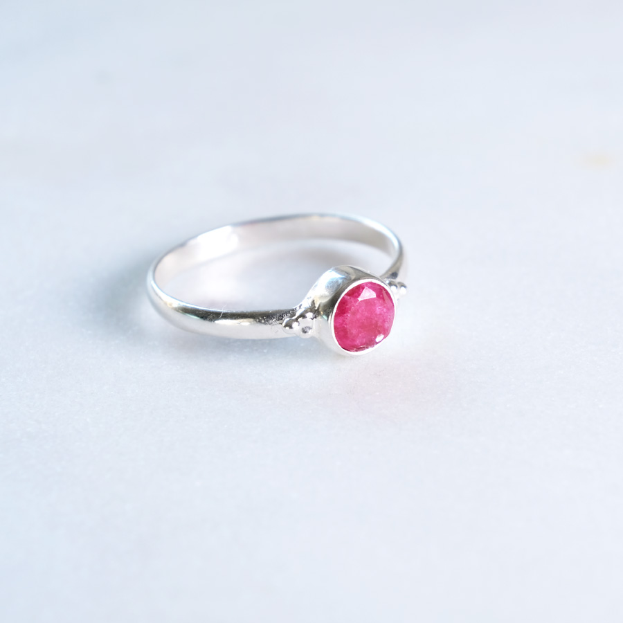 Dots Rubin Ring 925 Silber